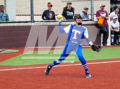 Thumbnail 1 in Wylie vs Temple photogallery.