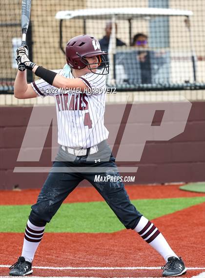 Thumbnail 1 in Wylie vs Temple photogallery.