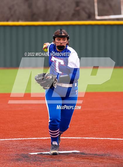 Thumbnail 3 in Wylie vs Temple photogallery.