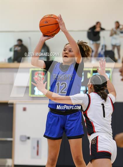 Thumbnail 2 in Priory vs. Salesian College Preparatory (O'Dowd MLK Classic) photogallery.