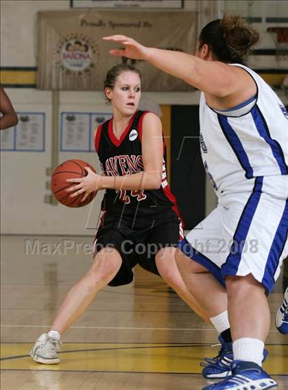 Thumbnail 3 in Canyon Crest Academy vs. San Diego (So Cal Holiday Classic) photogallery.