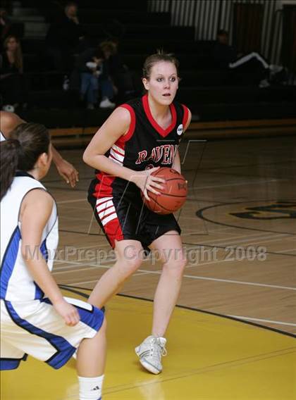 Thumbnail 2 in Canyon Crest Academy vs. San Diego (So Cal Holiday Classic) photogallery.
