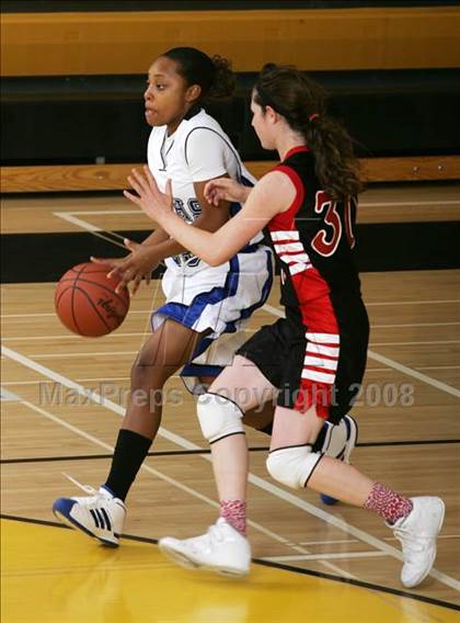 Thumbnail 2 in Canyon Crest Academy vs. San Diego (So Cal Holiday Classic) photogallery.