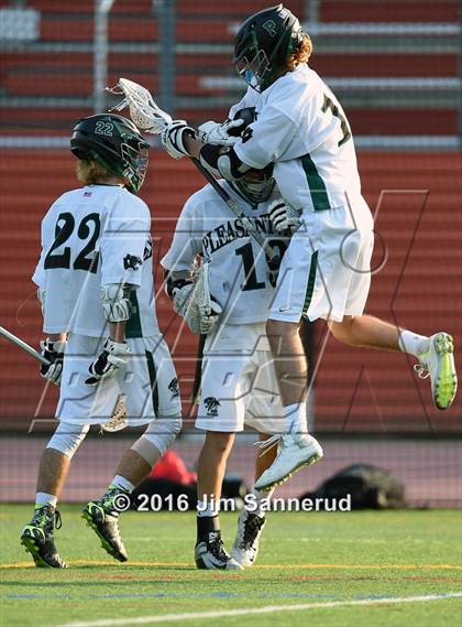 Thumbnail 3 in Bronxville vs. Pleasantville (Section 1 Class C Final) photogallery.