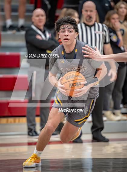 Thumbnail 1 in Bonneville vs Cedar Valley (UHSAA 5A Round 1) photogallery.