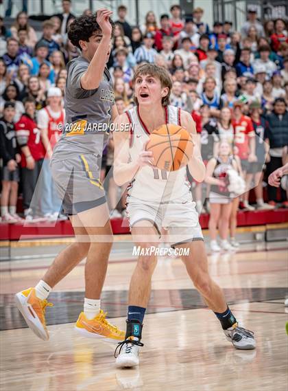 Thumbnail 3 in Bonneville vs Cedar Valley (UHSAA 5A Round 1) photogallery.