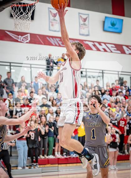 Thumbnail 2 in Bonneville vs Cedar Valley (UHSAA 5A Round 1) photogallery.