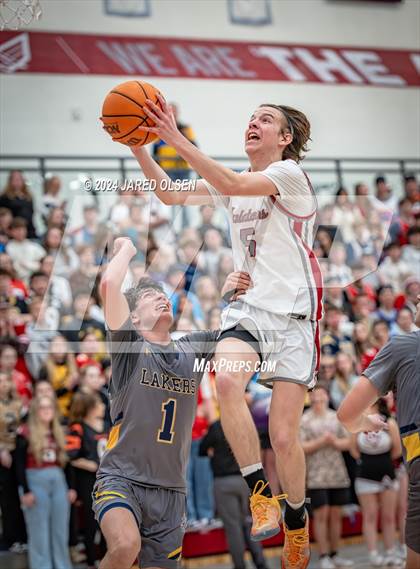 Thumbnail 2 in Bonneville vs Cedar Valley (UHSAA 5A Round 1) photogallery.
