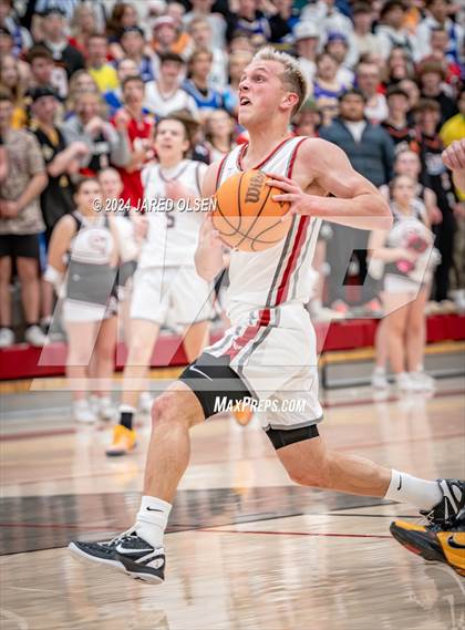 Thumbnail 1 in Bonneville vs Cedar Valley (UHSAA 5A Round 1) photogallery.