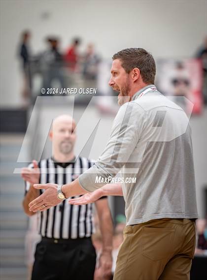Thumbnail 3 in Bonneville vs Cedar Valley (UHSAA 5A Round 1) photogallery.