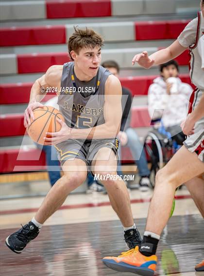 Thumbnail 3 in Bonneville vs Cedar Valley (UHSAA 5A Round 1) photogallery.