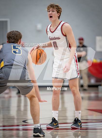 Thumbnail 3 in Bonneville vs Cedar Valley (UHSAA 5A Round 1) photogallery.