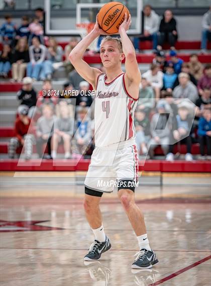 Thumbnail 2 in Bonneville vs Cedar Valley (UHSAA 5A Round 1) photogallery.