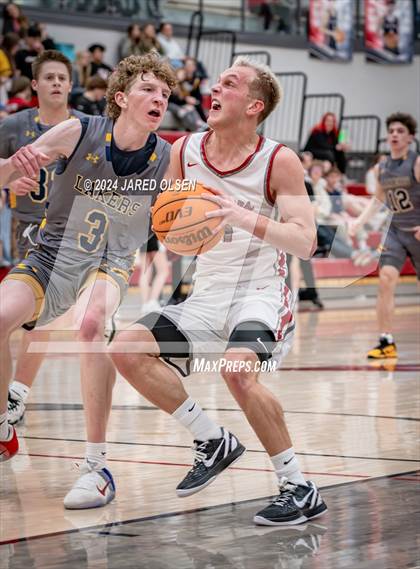Thumbnail 3 in Bonneville vs Cedar Valley (UHSAA 5A Round 1) photogallery.