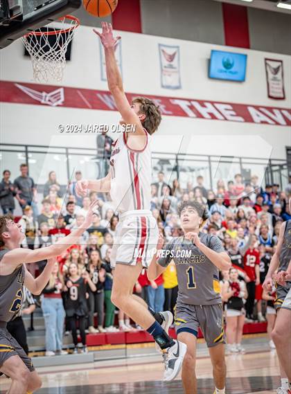 Thumbnail 3 in Bonneville vs Cedar Valley (UHSAA 5A Round 1) photogallery.