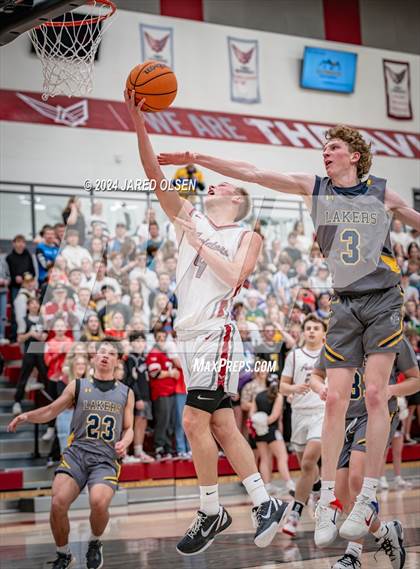 Thumbnail 3 in Bonneville vs Cedar Valley (UHSAA 5A Round 1) photogallery.