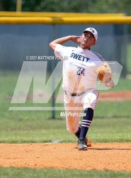 Thumbnail 1 in Lumberton @ Purnell Swett photogallery.