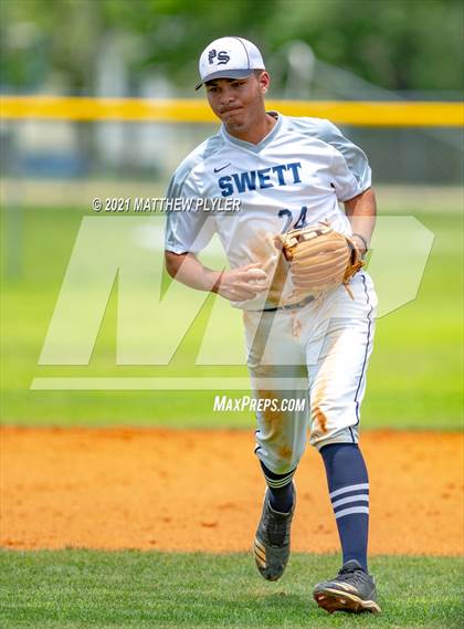 Thumbnail 3 in Lumberton @ Purnell Swett photogallery.