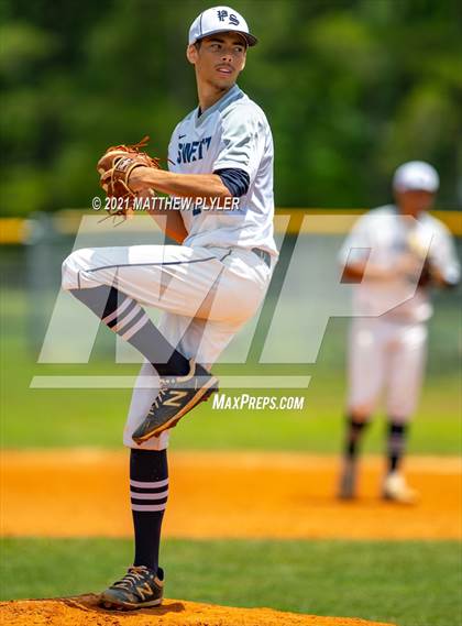 Thumbnail 2 in Lumberton @ Purnell Swett photogallery.