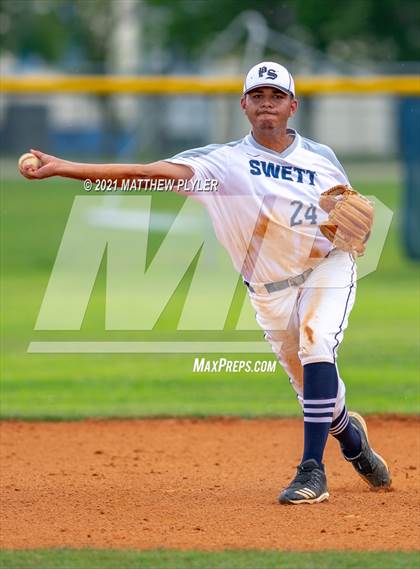 Thumbnail 3 in Lumberton @ Purnell Swett photogallery.