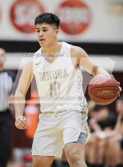 Thumbnail 3 in El Diamante vs. Dinuba (Polly Wilhelmsen Invitational) photogallery.