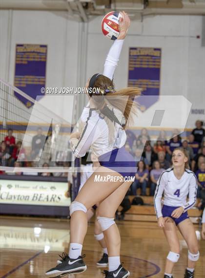 Thumbnail 3 in Clayton vs. Elmwood (WIAA D4 Regional Semifinal) photogallery.