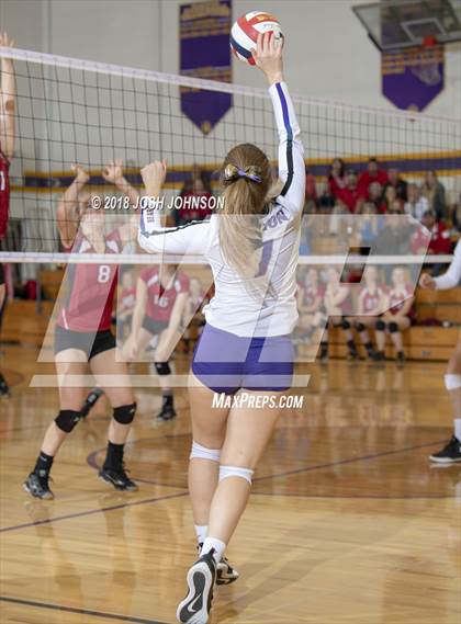 Thumbnail 3 in Clayton vs. Elmwood (WIAA D4 Regional Semifinal) photogallery.
