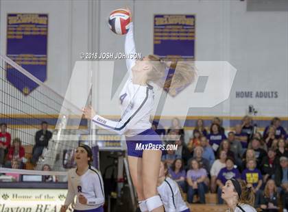 Thumbnail 3 in Clayton vs. Elmwood (WIAA D4 Regional Semifinal) photogallery.