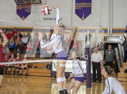 Thumbnail 1 in Clayton vs. Elmwood (WIAA D4 Regional Semifinal) photogallery.