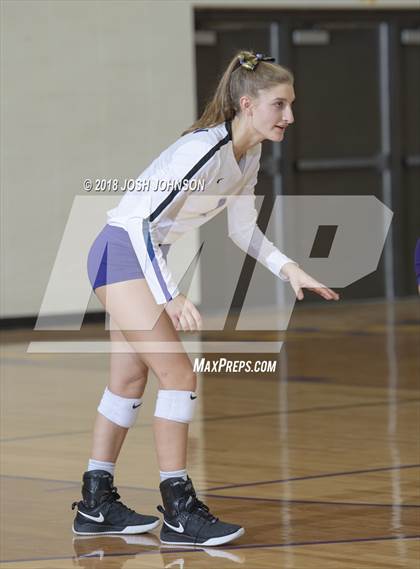 Thumbnail 2 in Clayton vs. Elmwood (WIAA D4 Regional Semifinal) photogallery.