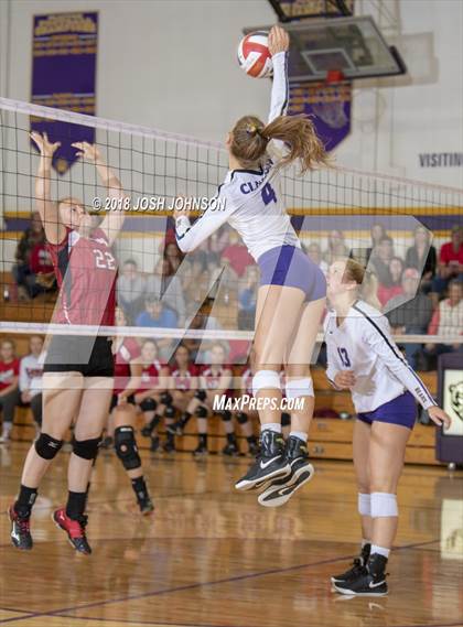 Thumbnail 3 in Clayton vs. Elmwood (WIAA D4 Regional Semifinal) photogallery.