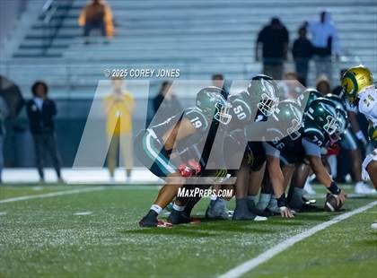Thumbnail 2 in Grayson vs Collins Hill (MaxPreps Game of the Week) photogallery.