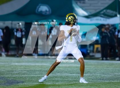 Thumbnail 3 in Grayson vs Collins Hill (MaxPreps Game of the Week) photogallery.