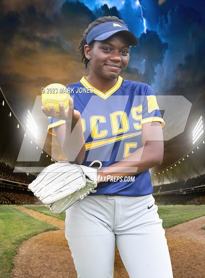 Thumbnail 3 in Phoenix Country Day (Seniors) photogallery.