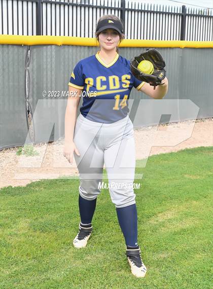 Thumbnail 2 in Phoenix Country Day (Seniors) photogallery.