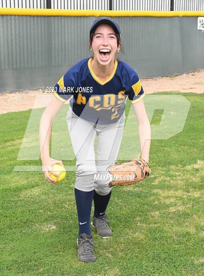 Thumbnail 3 in Phoenix Country Day (Seniors) photogallery.