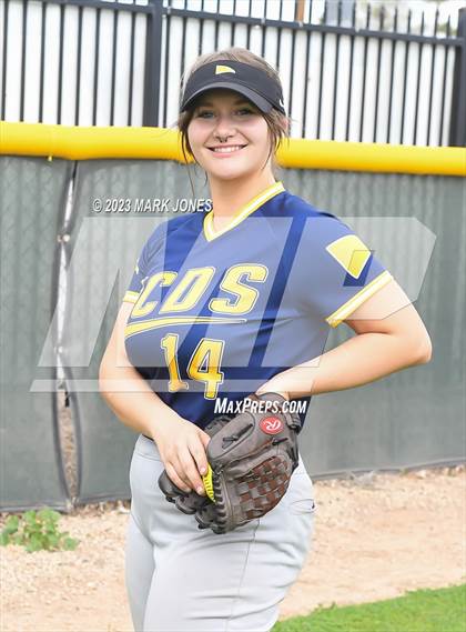 Thumbnail 1 in Phoenix Country Day (Seniors) photogallery.