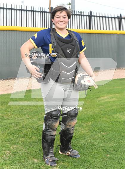 Thumbnail 1 in Phoenix Country Day (Seniors) photogallery.
