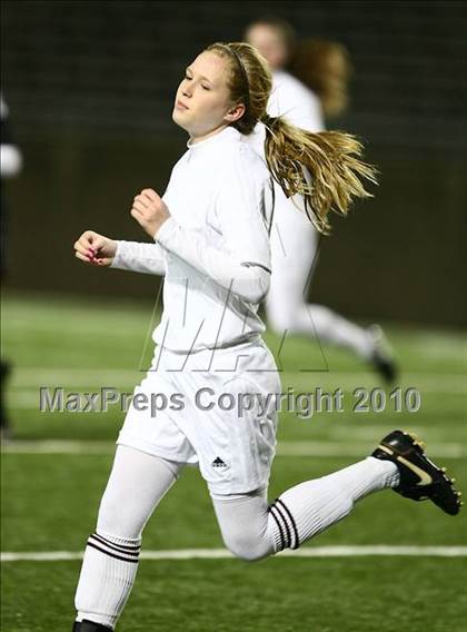 Thumbnail 3 in Plano East vs Plano photogallery.