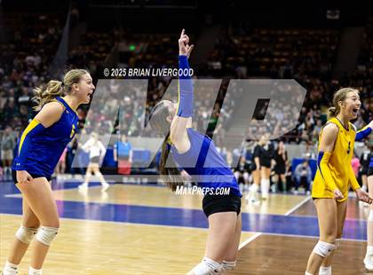 Thumbnail 3 in Simla vs. Wiggins (CHSAA 2A Semifinal) photogallery.