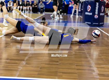 Thumbnail 1 in Simla vs. Wiggins (CHSAA 2A Semifinal) photogallery.