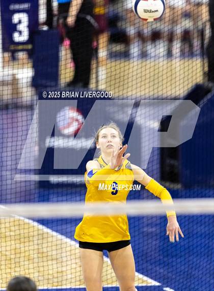 Thumbnail 3 in Simla vs. Wiggins (CHSAA 2A Semifinal) photogallery.