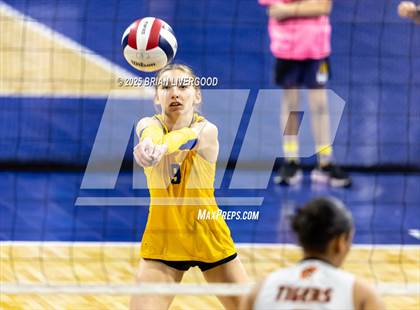 Thumbnail 1 in Simla vs. Wiggins (CHSAA 2A Semifinal) photogallery.