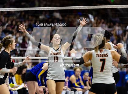 Thumbnail 3 in Simla vs. Wiggins (CHSAA 2A Semifinal) photogallery.