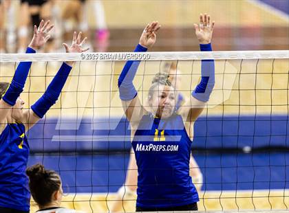 Thumbnail 1 in Simla vs. Wiggins (CHSAA 2A Semifinal) photogallery.