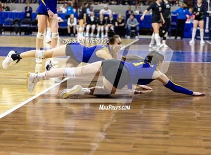 Thumbnail 3 in Simla vs. Wiggins (CHSAA 2A Semifinal) photogallery.