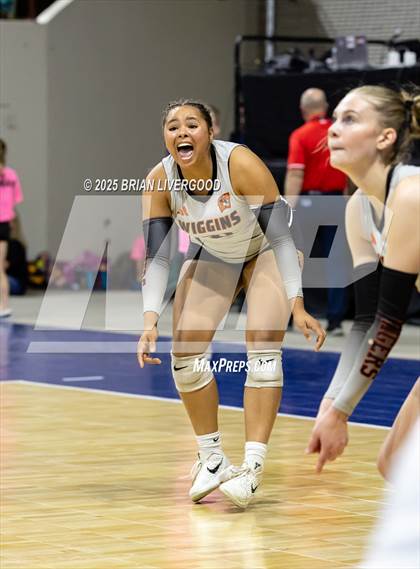 Thumbnail 2 in Simla vs. Wiggins (CHSAA 2A Semifinal) photogallery.