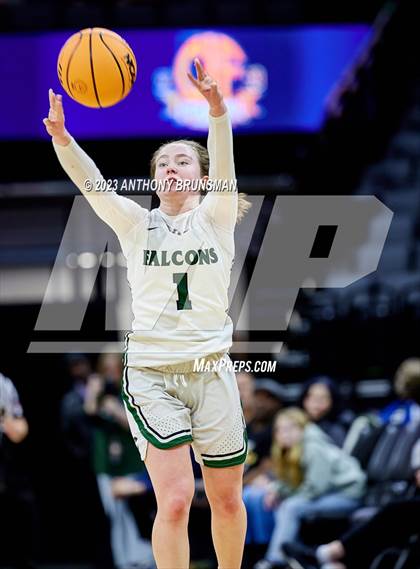 Thumbnail 3 in Los Osos vs.Colfax (CIF State D3 Final) photogallery.