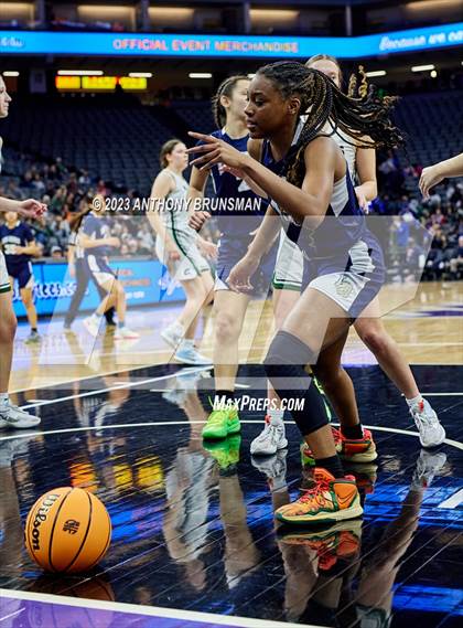 Thumbnail 3 in Los Osos vs.Colfax (CIF State D3 Final) photogallery.