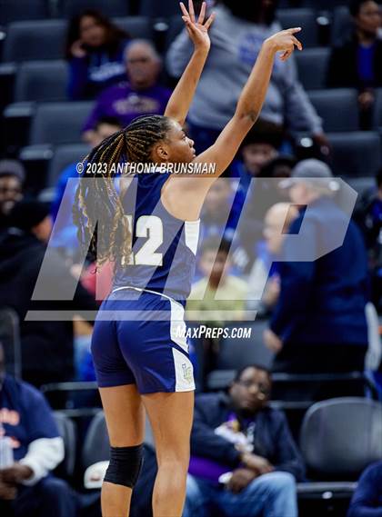 Thumbnail 3 in Los Osos vs.Colfax (CIF State D3 Final) photogallery.
